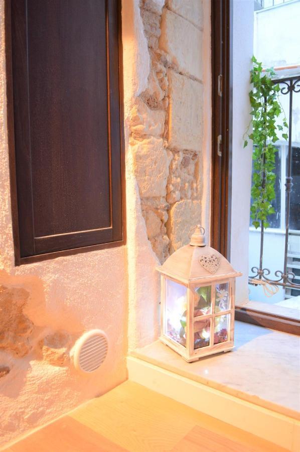 Domu 600 - Suite Mini Appartamento Cagliari Centro Storico Εξωτερικό φωτογραφία